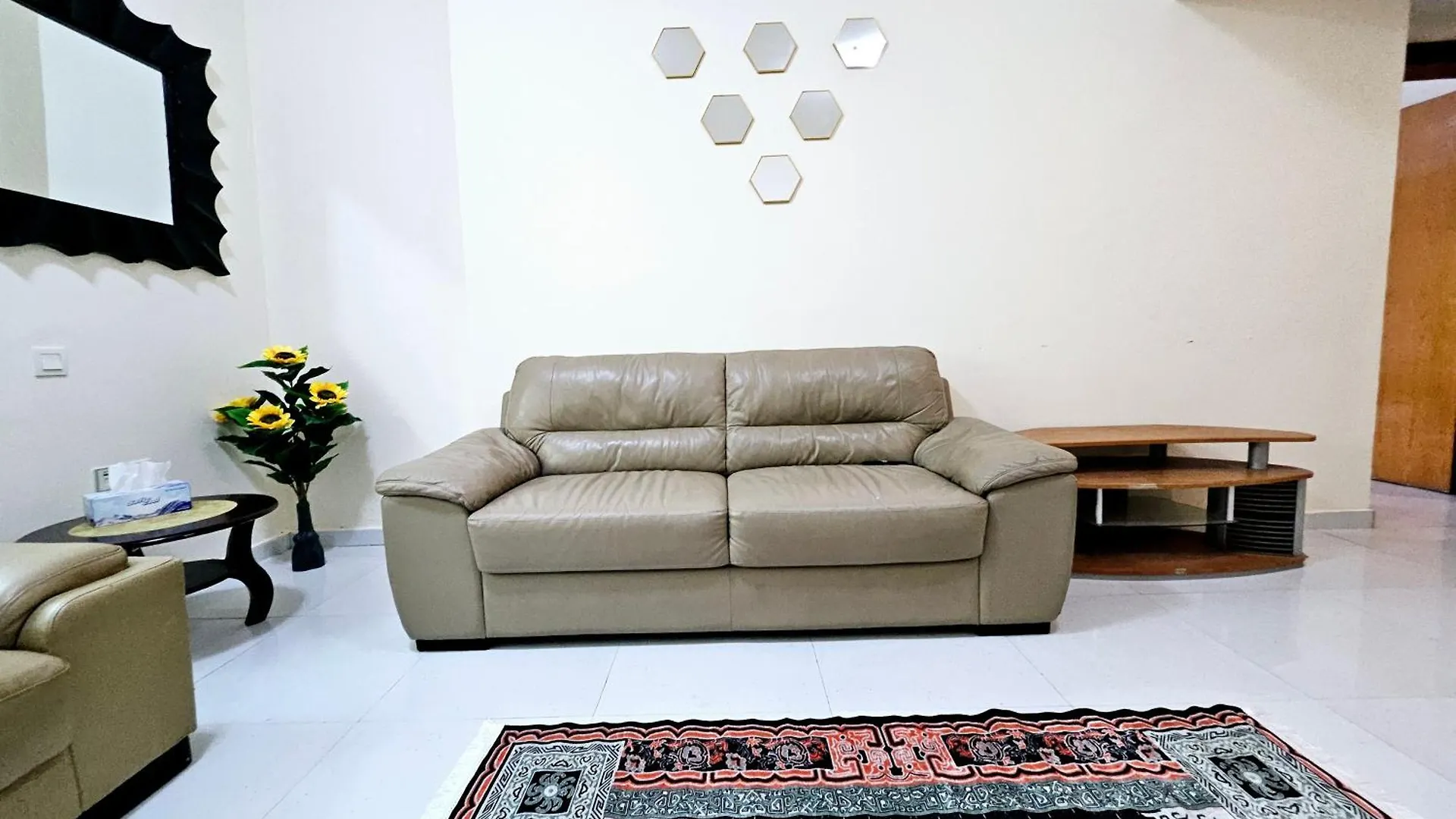 Spacious 2 Bed Room Apartment With 2 Bathrooms Sharjah