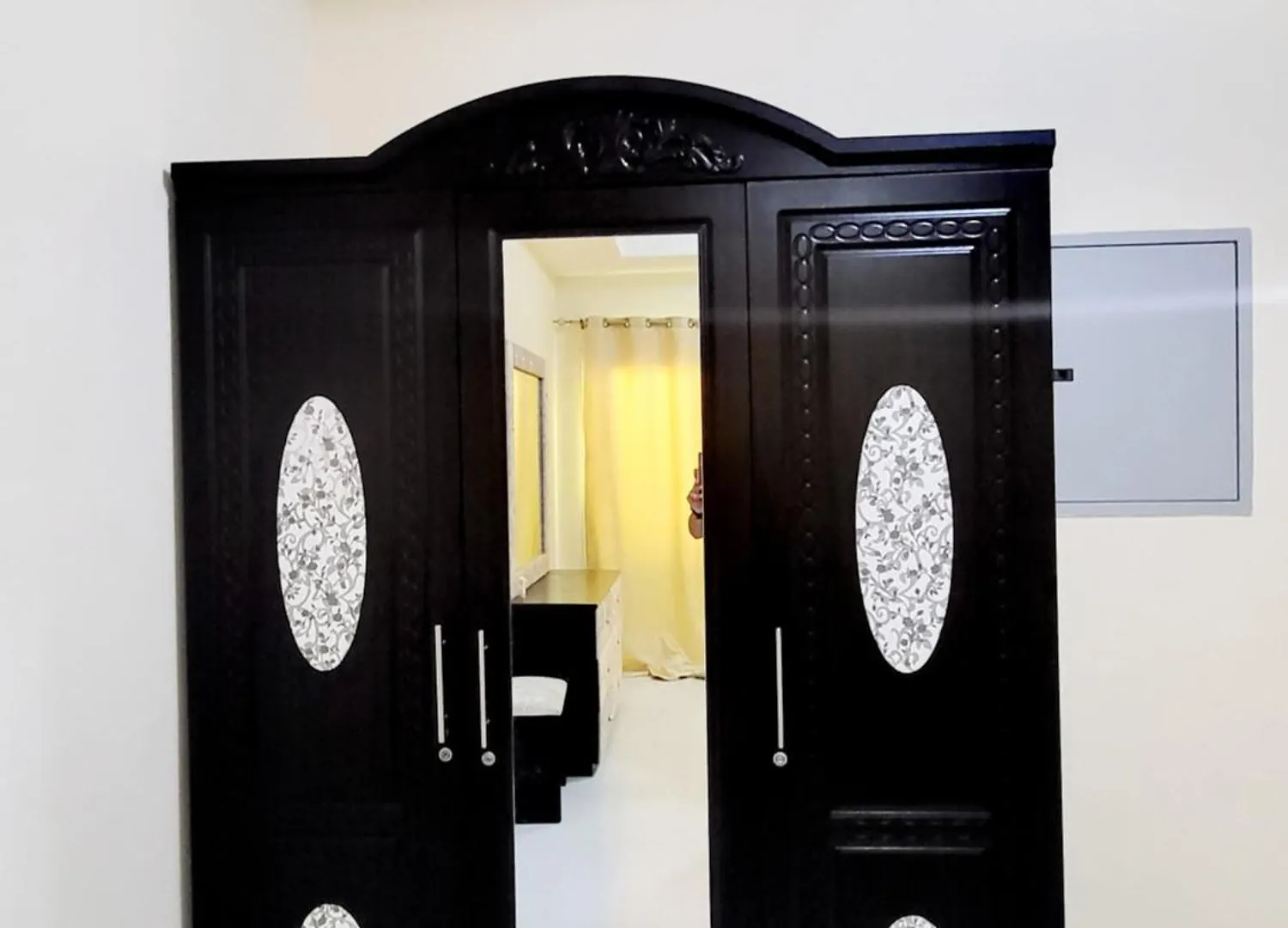 Spacious 2 Bed Room Apartment With 2 Bathrooms Szardża Zjednoczone Emiraty Arabskie